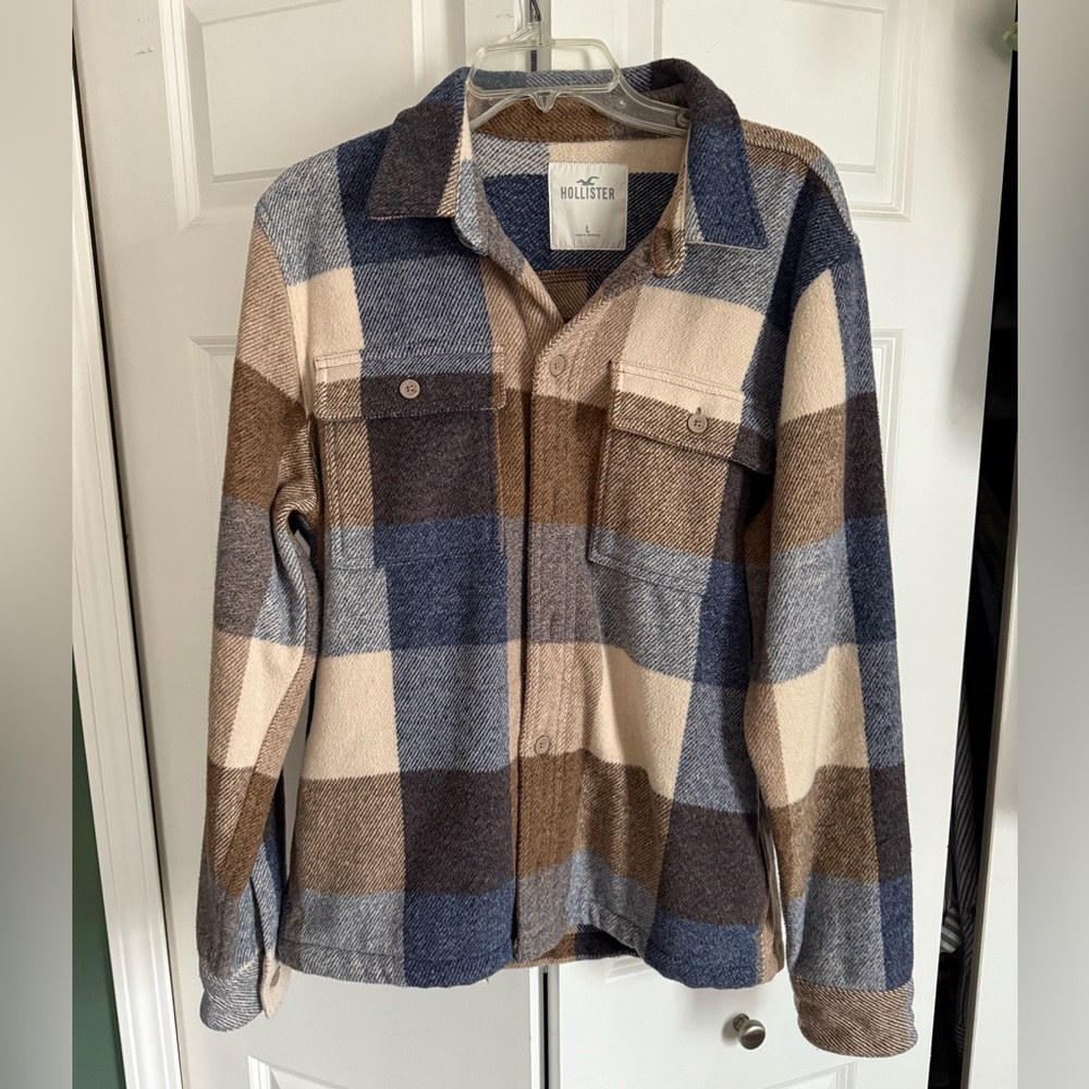 Hollister Blue Brown Cream Plaid Utility Shacket